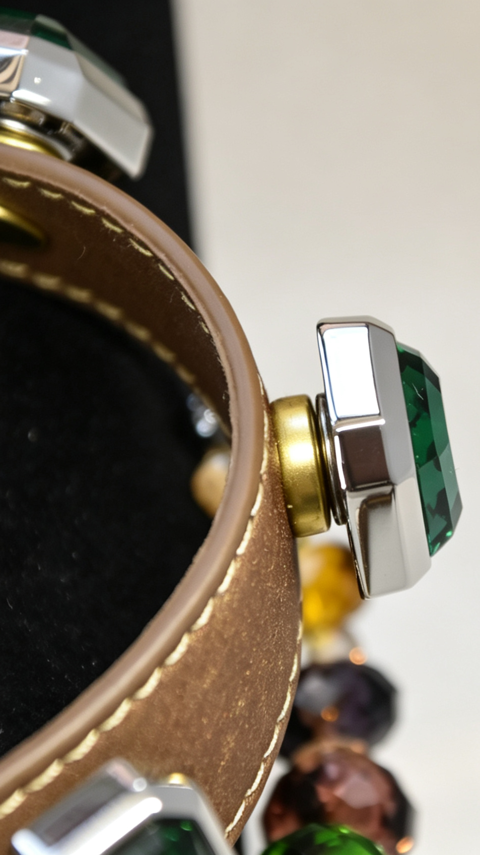 Luxury Emerald Gemstone Pet Collar - Handmade Leather & Crystal Charm